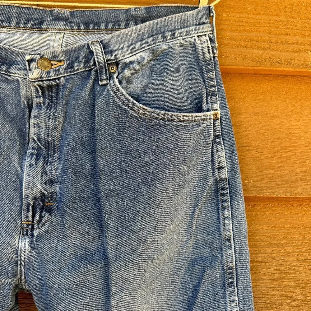 Vintage Wrangler Destroyed Worked In Blue Jeans Size 36